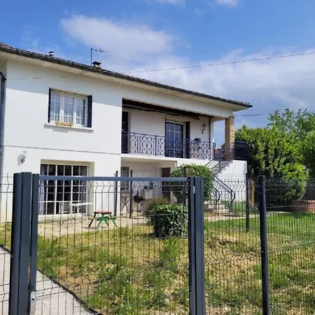 Plaisir Des Pres - Appartement T3, Jardin, Parking Chaponost Exterior foto