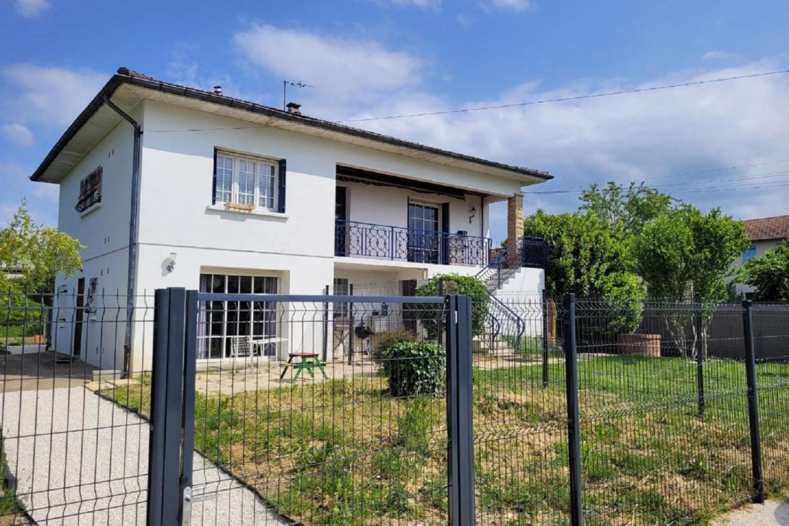Plaisir Des Pres - T3, Jardin, Parking Apartment